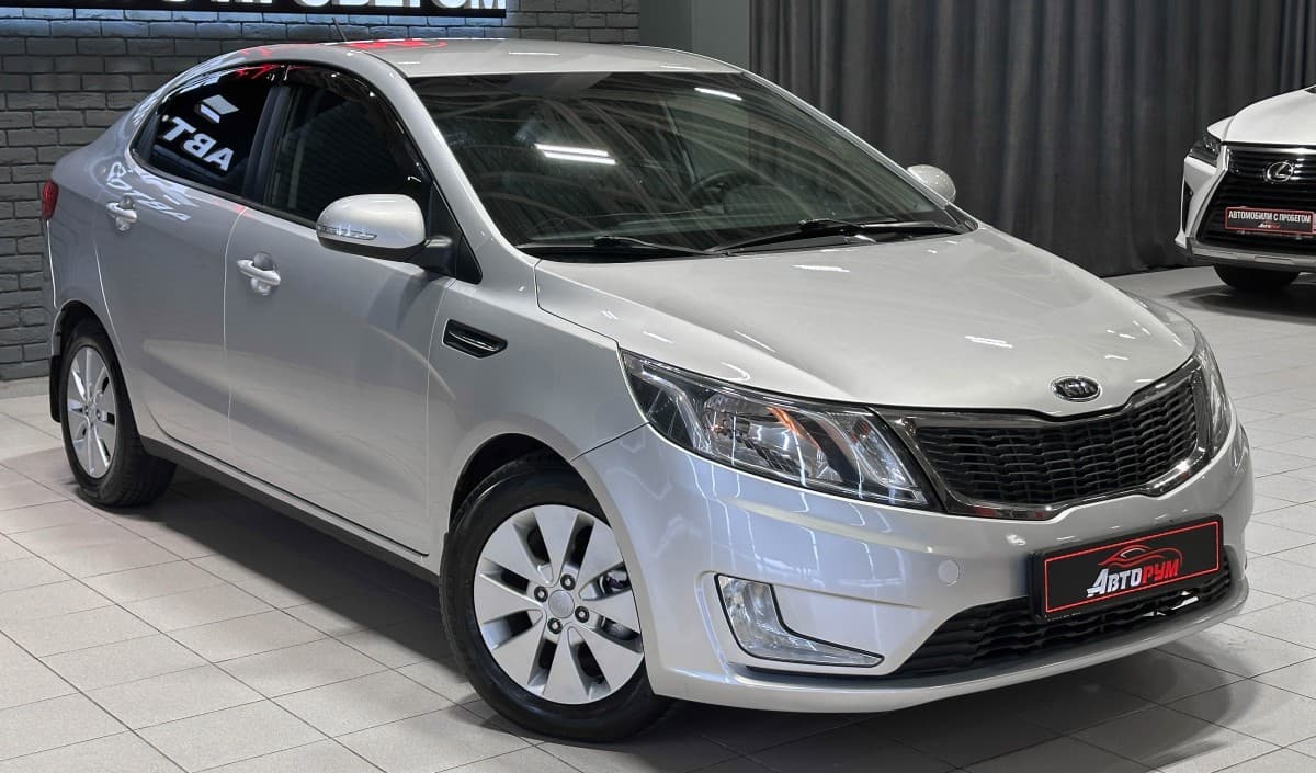 Kia Rio - 5